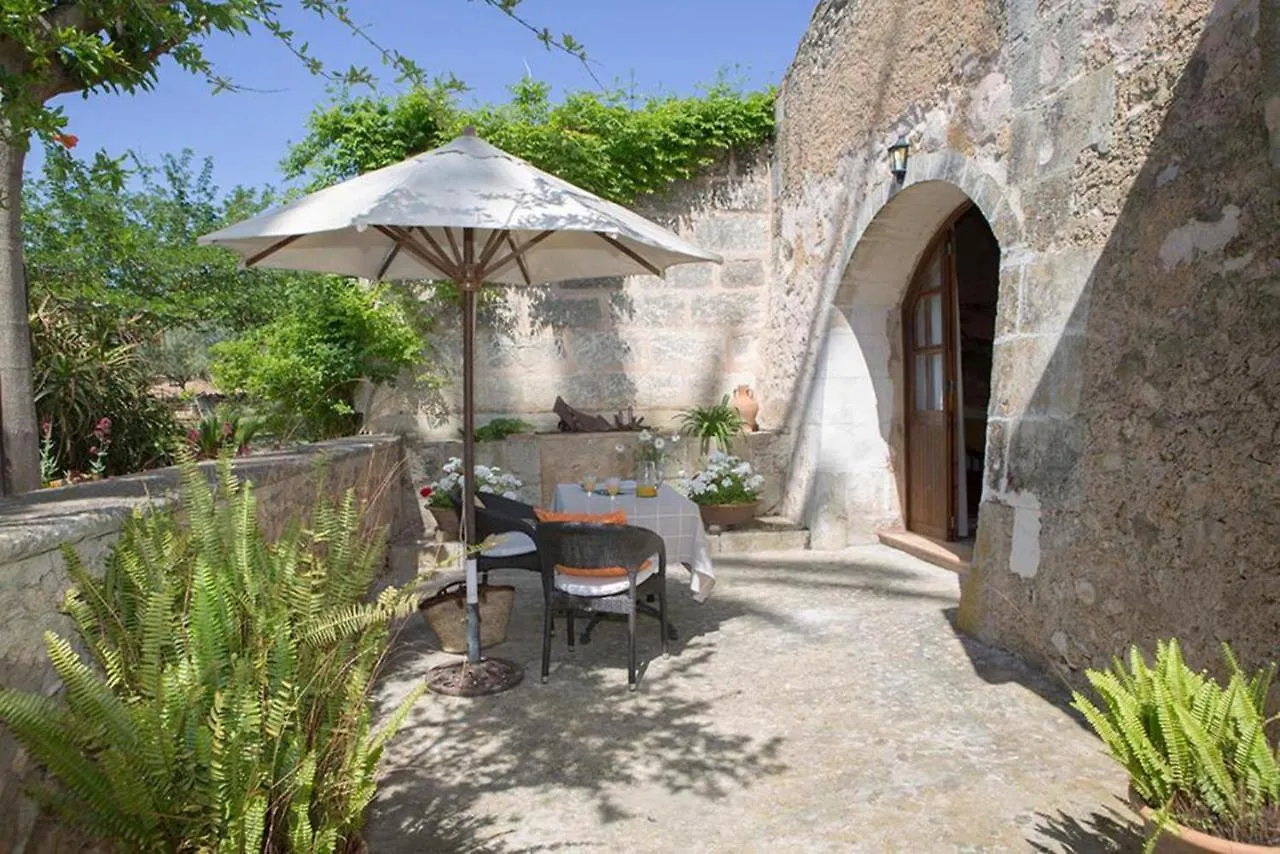 Farm stay Agroturismo Es Pla De Llodra Manacor  Spain