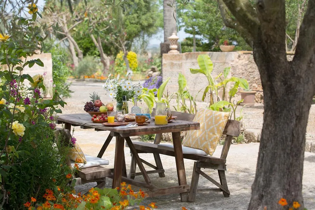Farm stay Agroturismo Es Pla De Llodra Manacor  Spain